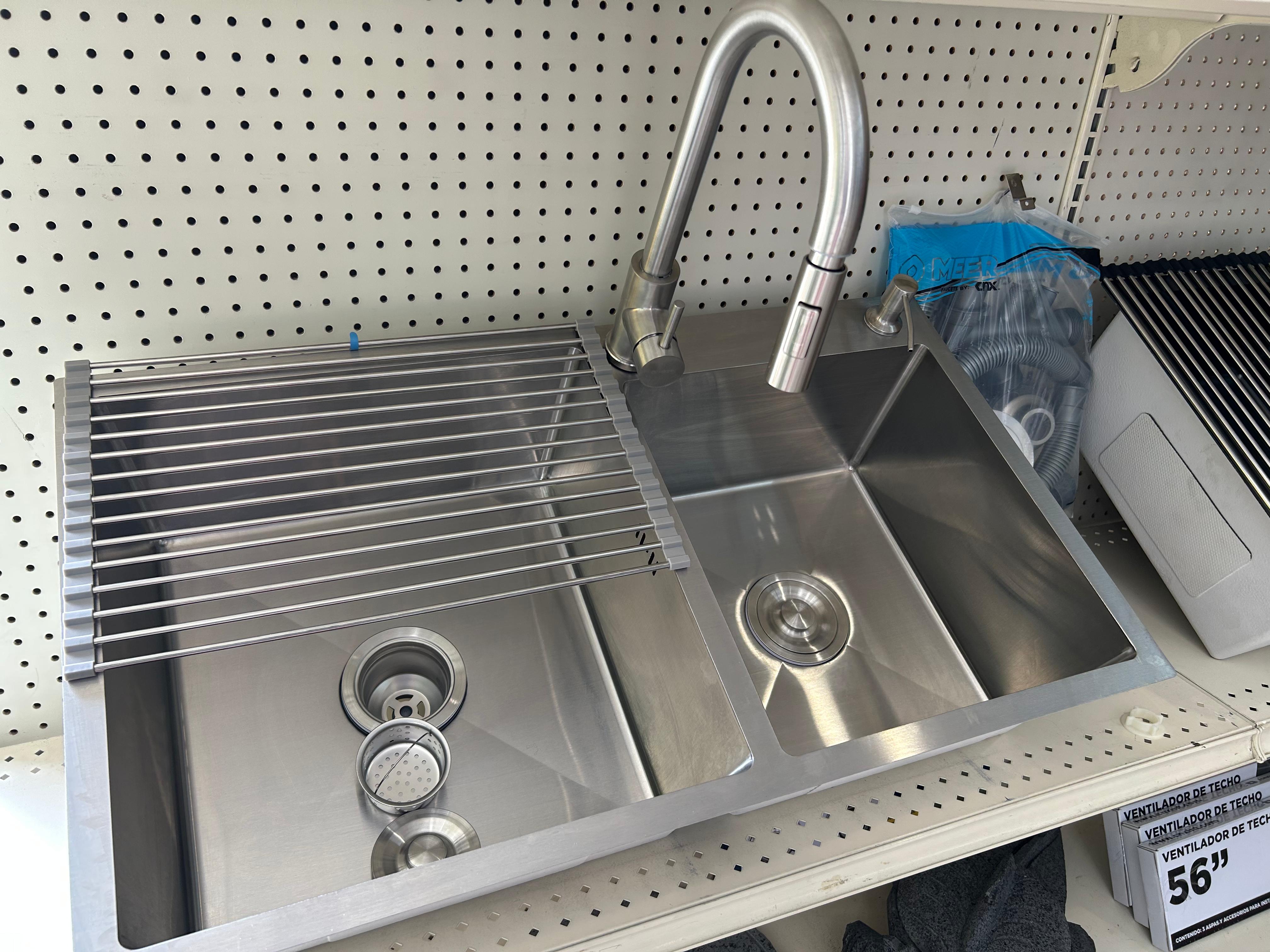 El Kit más Perrón! Tarja en Acero Inox, Monomando con cuello retráctil, Escurridor, Dispensador de jabón y Kit de instalación completo! 7